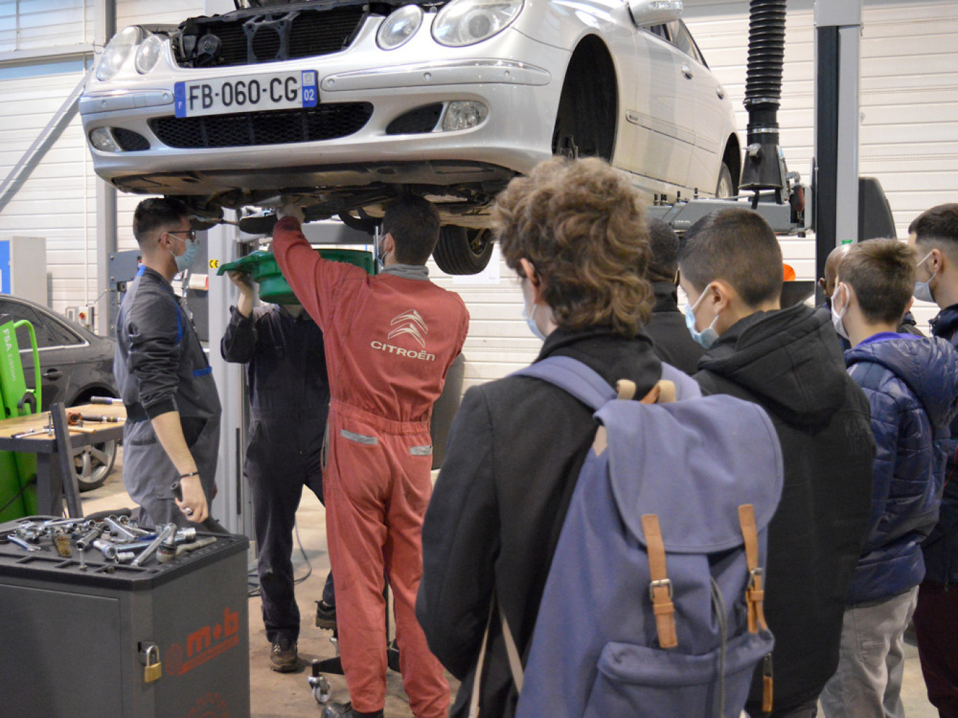 Les futurs apprentis ont pu observer les élèves actuels en pleine action et recueillir leurs témoignages.