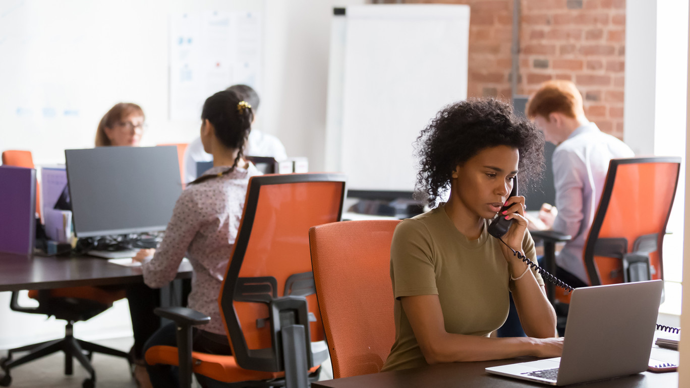 Trouver un juste équilibre entre vie au bureau et travail à la maison.