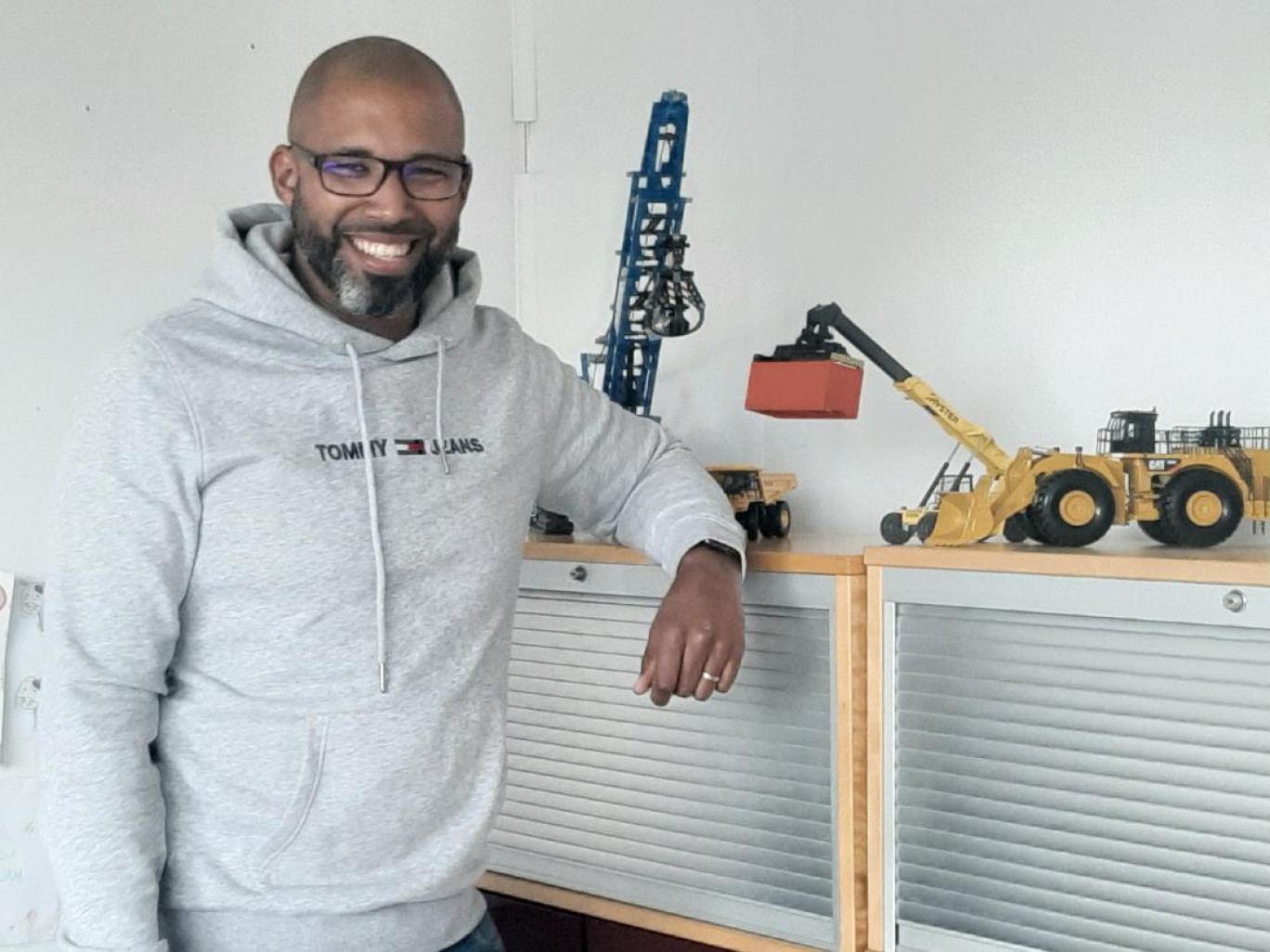 Emmanuel Noorenberghe, par ailleurs passionné par les engins de chantier, est à la tête d'une belle entreprise, six ans seulement après sa création.