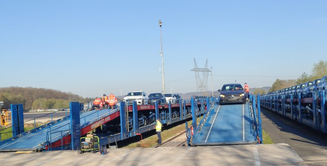 L'objectif de l'entreprise Tramosa France est d'acheminer davantage d'automobiles par le rail. (c) CCW.