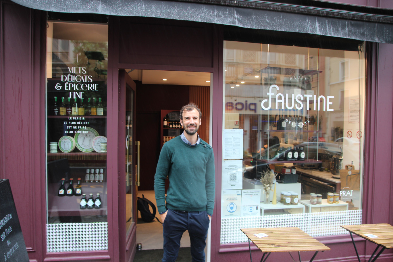 Romain Prat, gérant de Chez Faustine. (© Aletheia Press / Benoit Delabre)