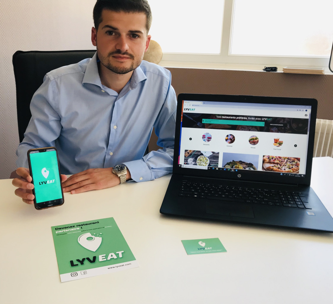 Face à Uber ou Deliveroo, l’application Lyveat se fait une place dans le secteur de la livraison de repas à domicile. Elle est désormais disponible à Mâcon. (© Lyveat)