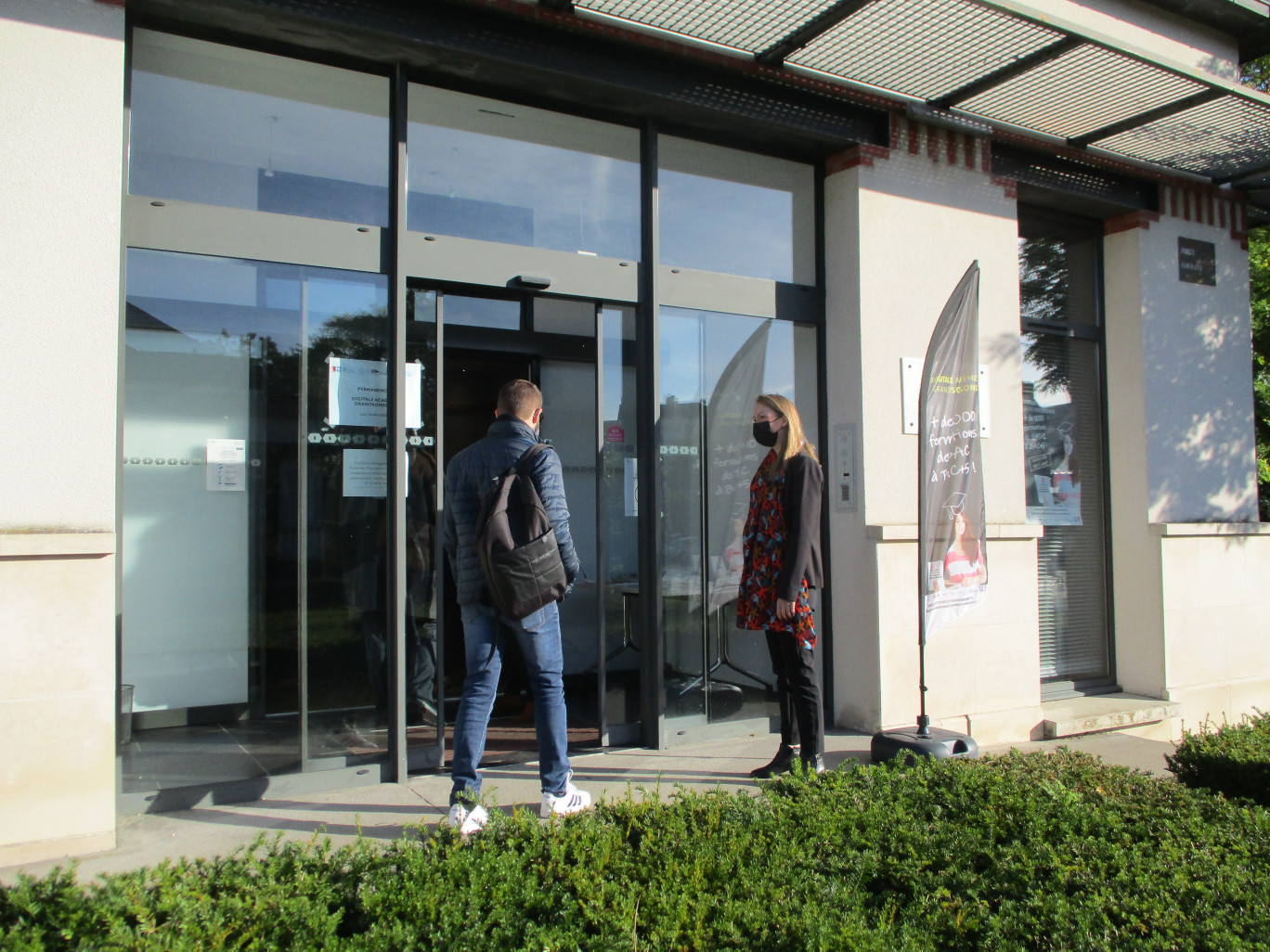 La Digitale Académie a pris ses quartiers au Parc Gouraud, dans un bâtiment situé à l’entrée du site.