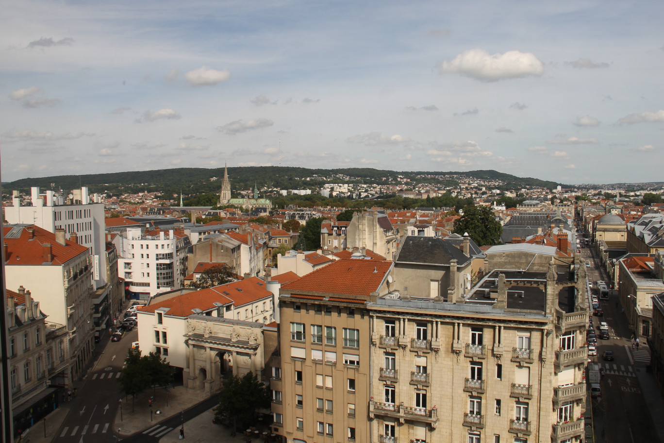 Les territoires semblent aujourd’hui avoir, encore un peu plus, leur carte à abattre en matière d’entrepreneuriat.