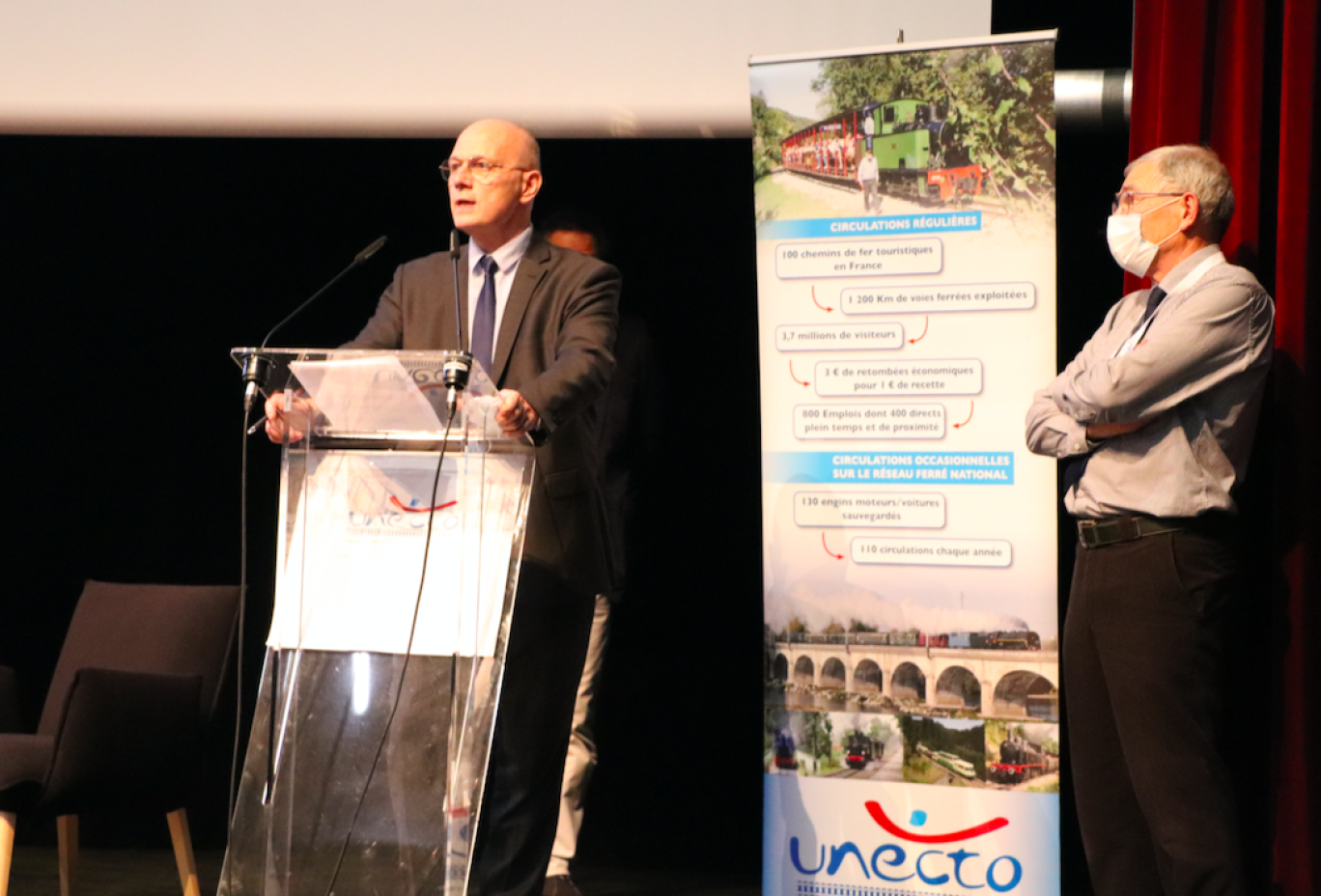 Claude Steinmetz, président de l’Unecto et Maurice Testu, président du CFBS (à dr.). 