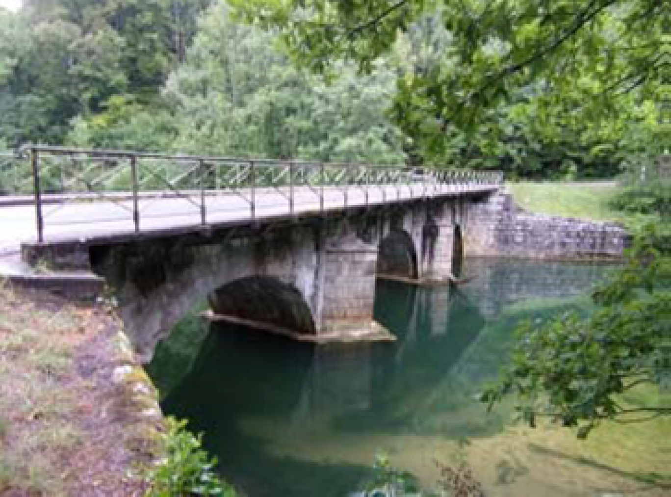 (c) Département du Doubs