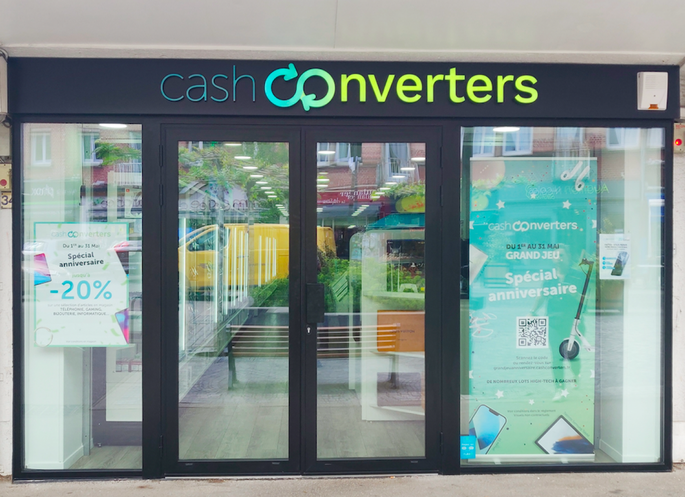 Nouvelle enseigne pour Cash Converters Abbeville.