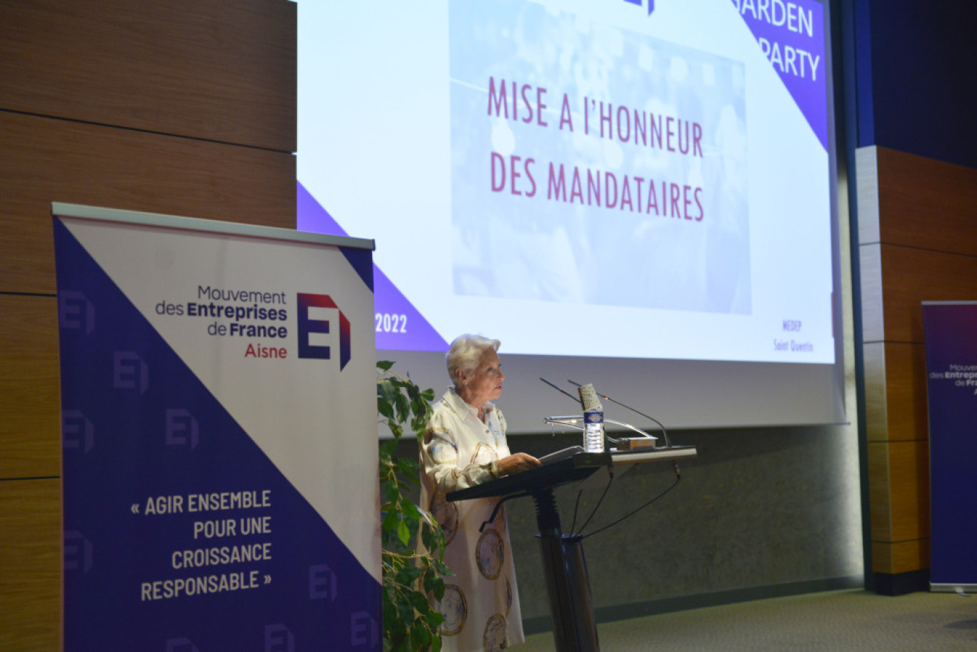 Pascale SEBILLE, présidente du Medef Aisne et mise à l’honneur des mandataires.