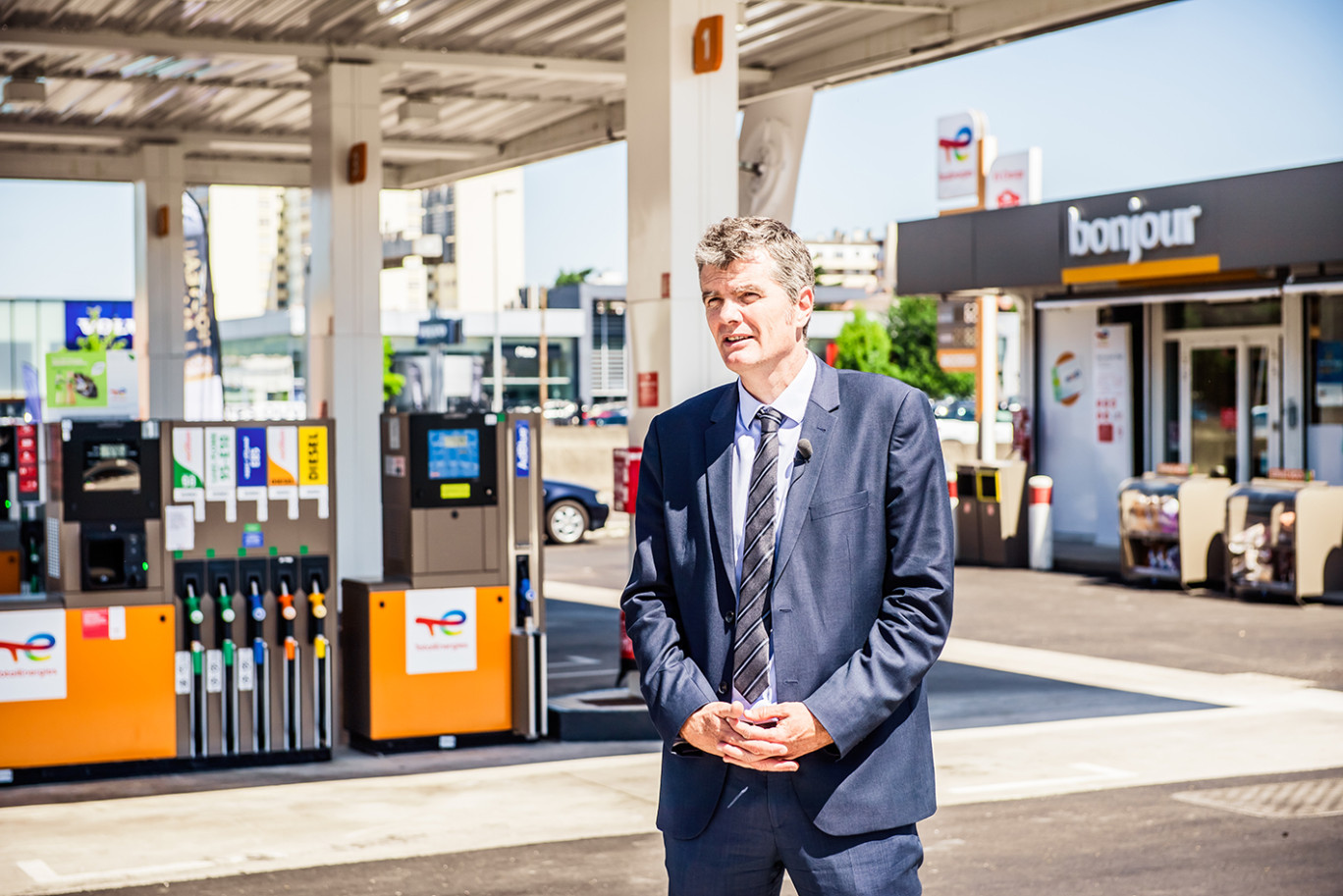 «À l’horizon 2025, nous disposerons de 110 stations sur autoroutes et voie express équipées de stations de charge haute puissance (bornes de 175 kW)», assure Gilles Pouret, le directeur régional Grand Est de TotalEnergies.