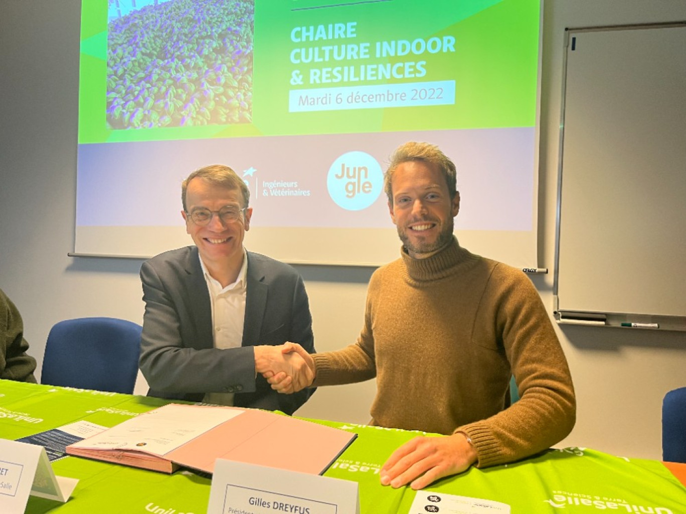 Philippe Choquet, Directeur général d’UniLaSalle et Gilles Dreyfus, co-fondateur de Jungle ont lancé une nouvelle chaire d'enseignement. (c)DR