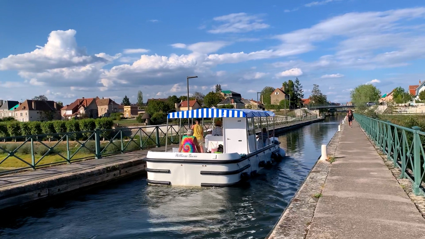 Les Canalous ont dévoilé leur premier bateau fonctionnant à l’hydrogène. (© Les Canalous)