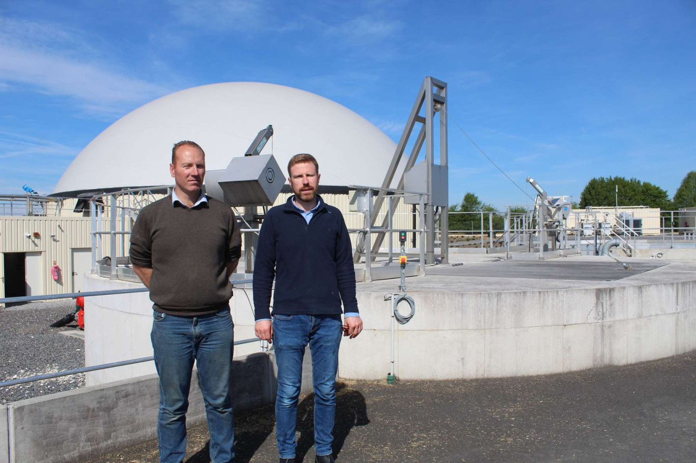 Nicolas et Jérémy Goffinet ont créé une unité de méthanisation agricole à La Neuville-lès-Dorengt en Thiérache.