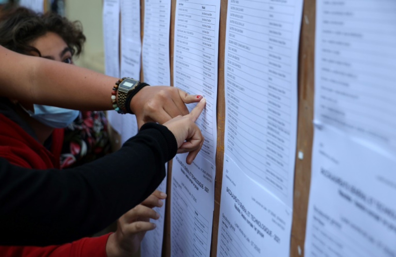 Admis, en rattrapage ou recalé? Dans quelques heures, les 718.723 candidats au baccalauréat découvriront leurs résultats, dénouement d'une session 2023 qui a révélé les limites de la réforme du bac © Richard BOUHET