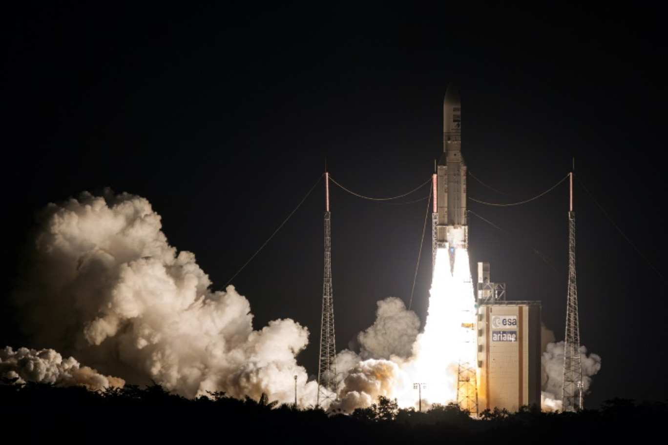 Ariane 5 décolle depuis le Centre spatial guyanais (CSG) à Kourou le 5 juillet 2023 © jody amiet