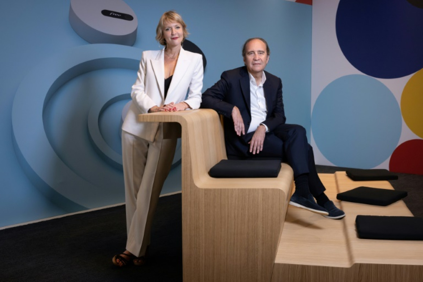 Sophie Viger, directrice générale, et Xavier Niel, président de l'école 42, le 6 juillet 2023 à Paris © JOEL SAGET