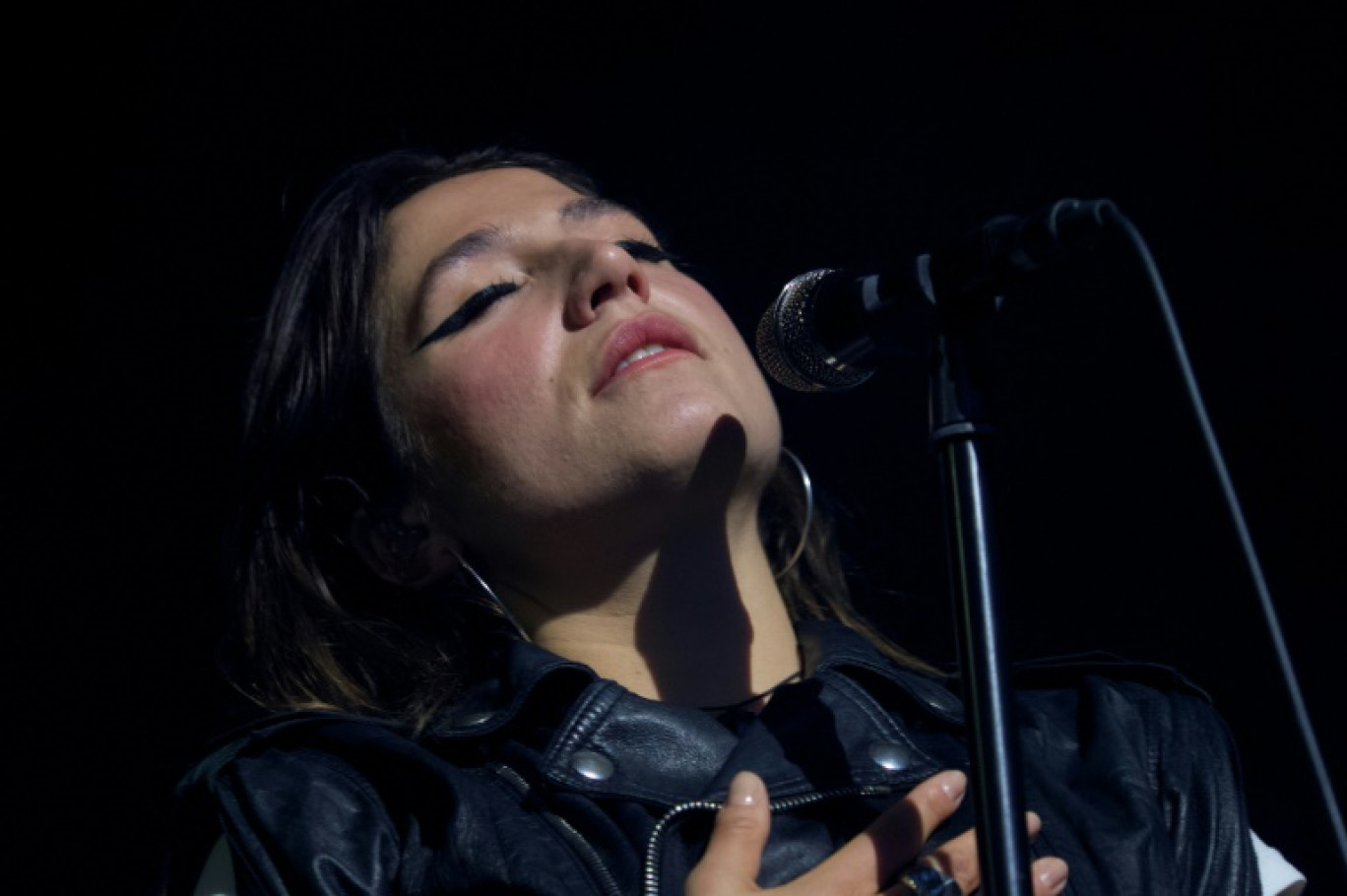 La chanteuse Izai en concert au Printemps de Bourges, le 20 avril 2023 © Guillaume SOUVANT