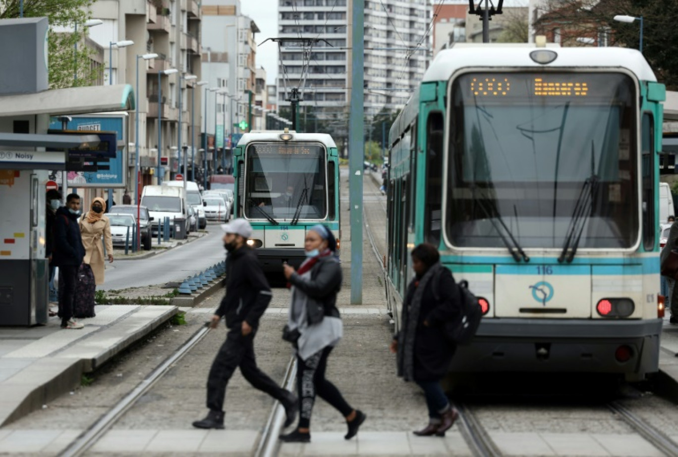 Les tramways et les bus en Ile-de-France seront arrêtés au plus tard à 22H jeudi 13 et vendredi 14 juillet © Thomas COEX