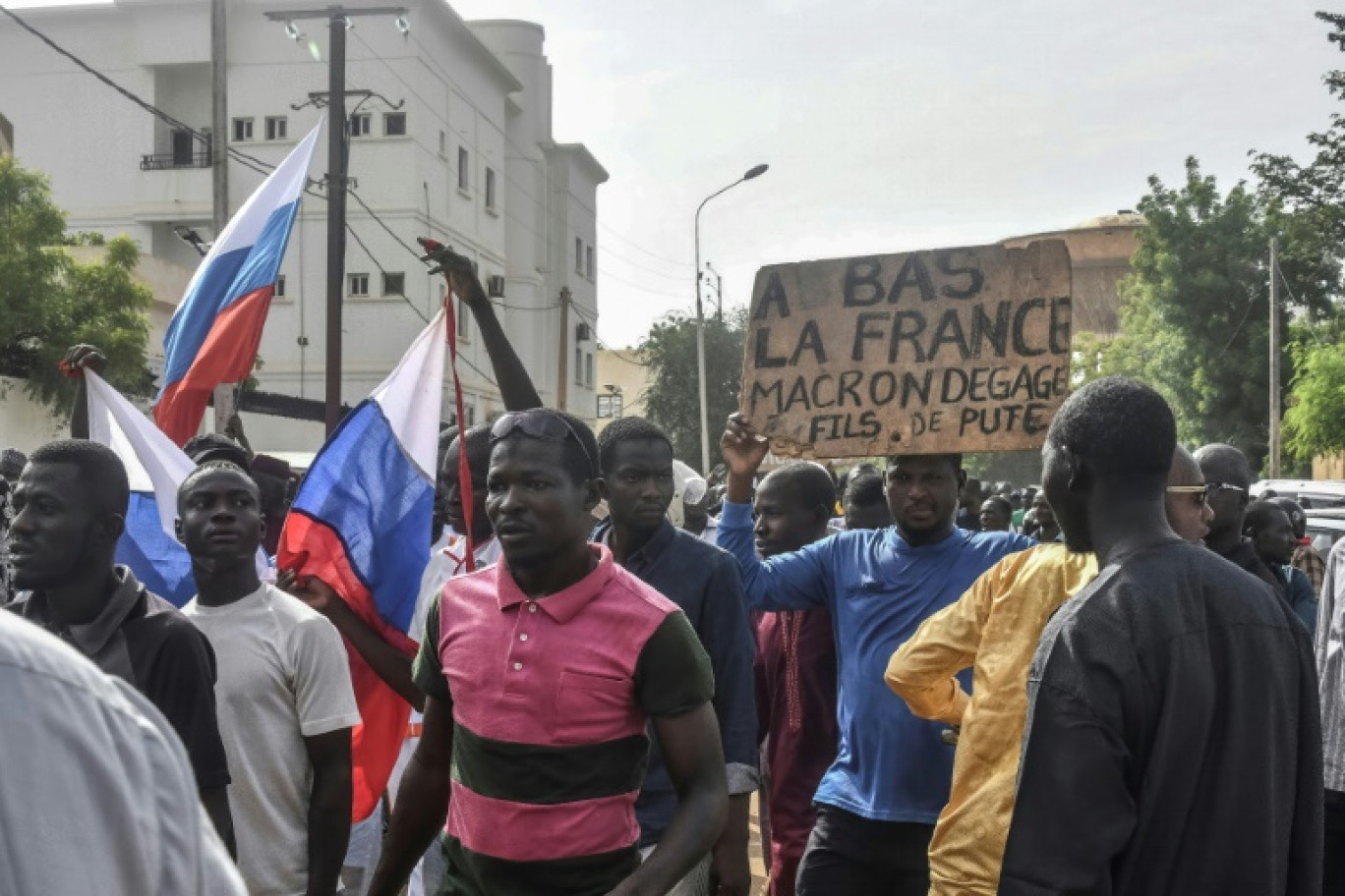 Rassemblement de soutien aux militaires putschistes ayant renversé le président élu Mohamed Bazoum au Niger, le 30 juillet 2023 à Niamey © -