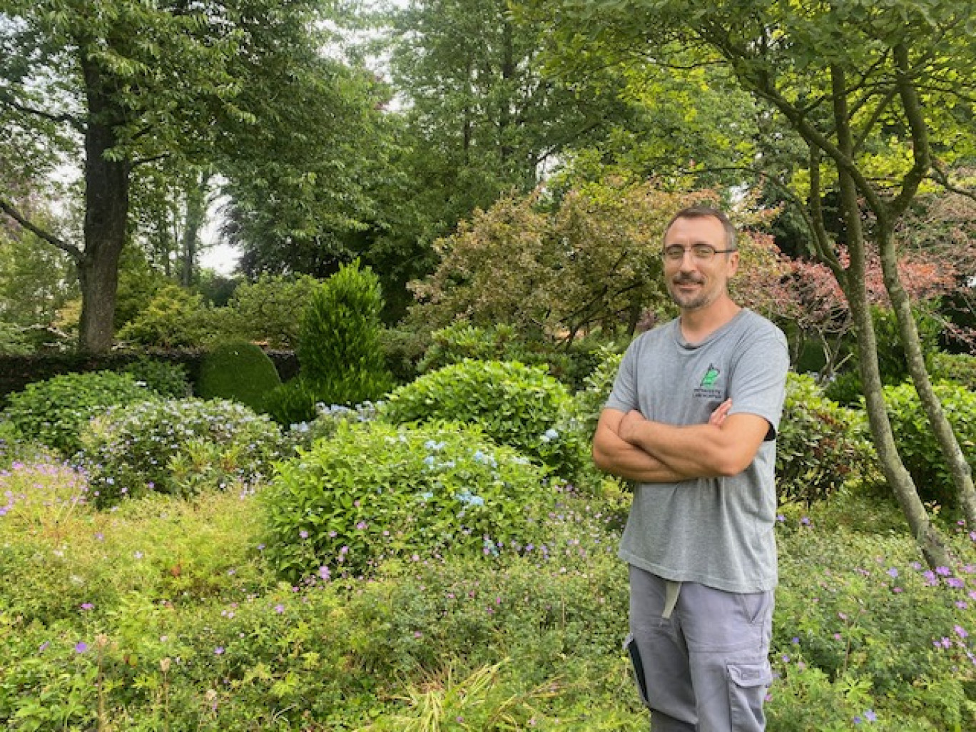 Samuel Bonningues, l’un des trois jardiniers.