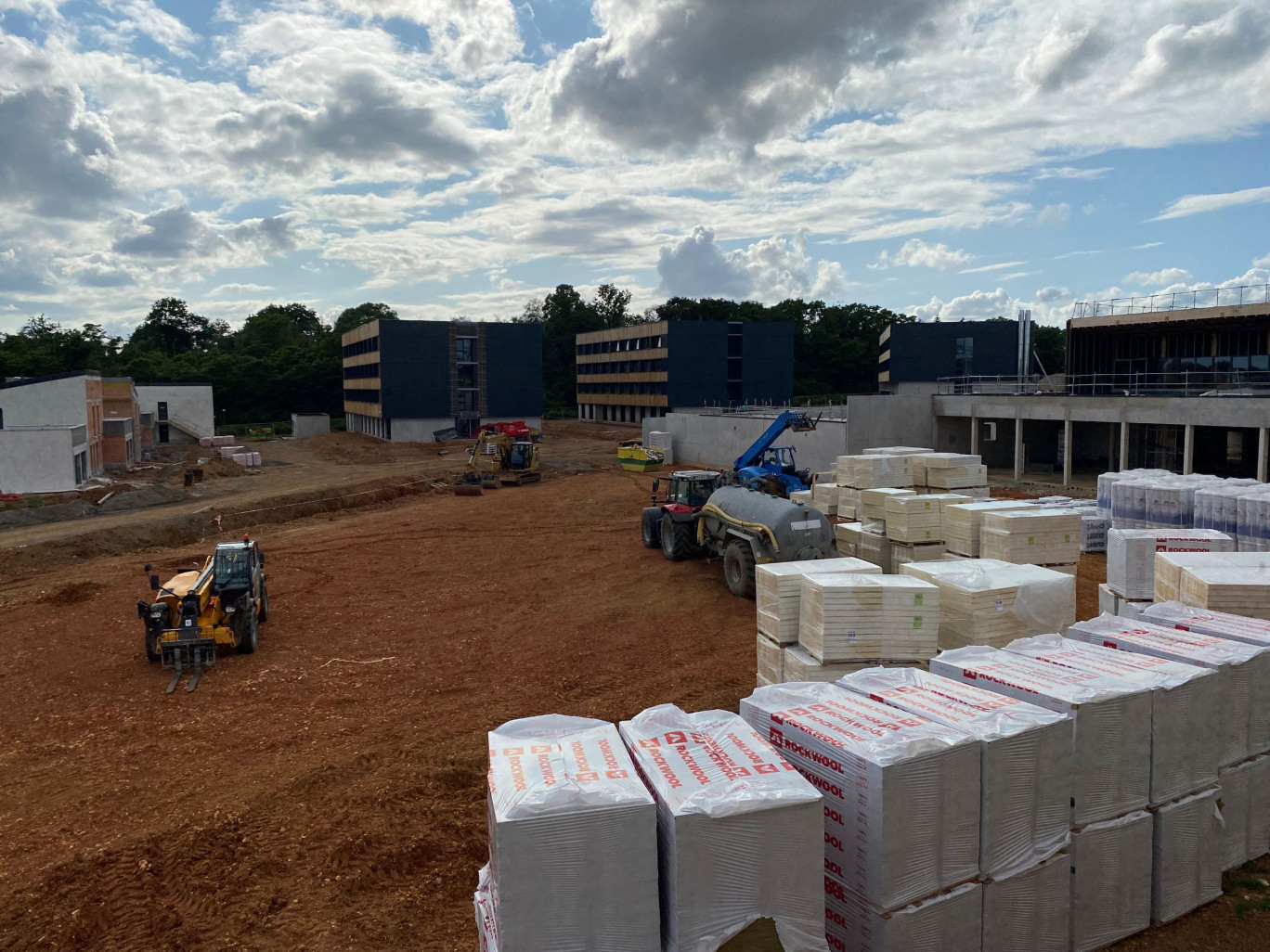 Le campus lycéen international - Louis de Broglie se veut innovant. 