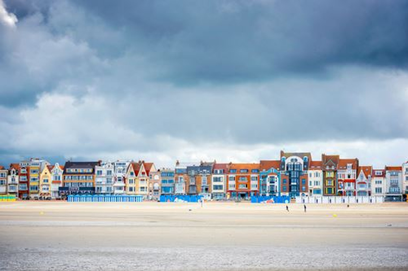 La digue de Malo-les-Bains, station balnéaire de Dunkerque, a gagné en qualité et en standing.(c)Massimo Santi 