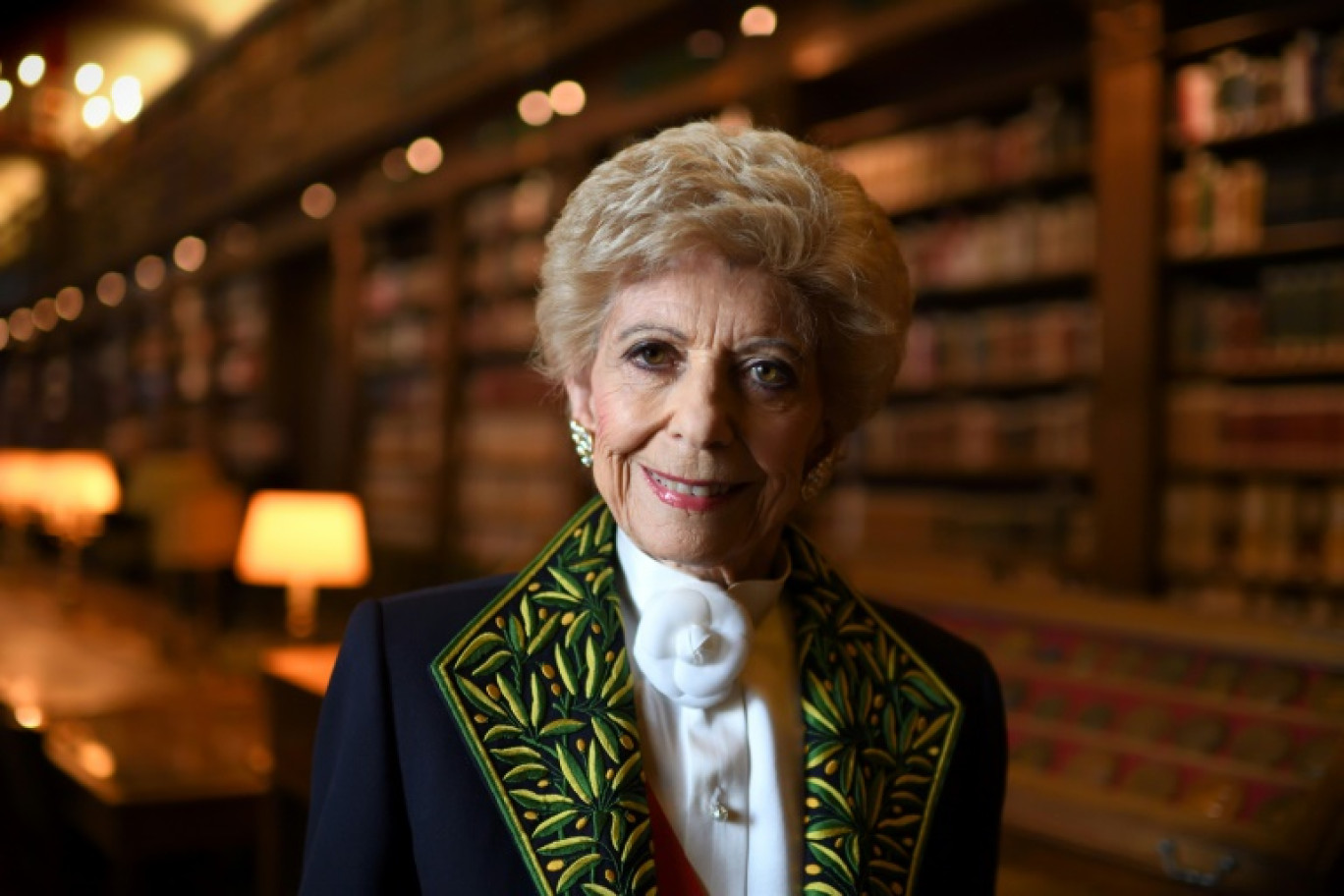 L'historienne Hélène Carrère d'Encausse, première femme à la tête de l'Académie française et grande spécialiste de la Russie, est décédée à l'âge de 94 ans samedi à Paris © Eric Feferberg