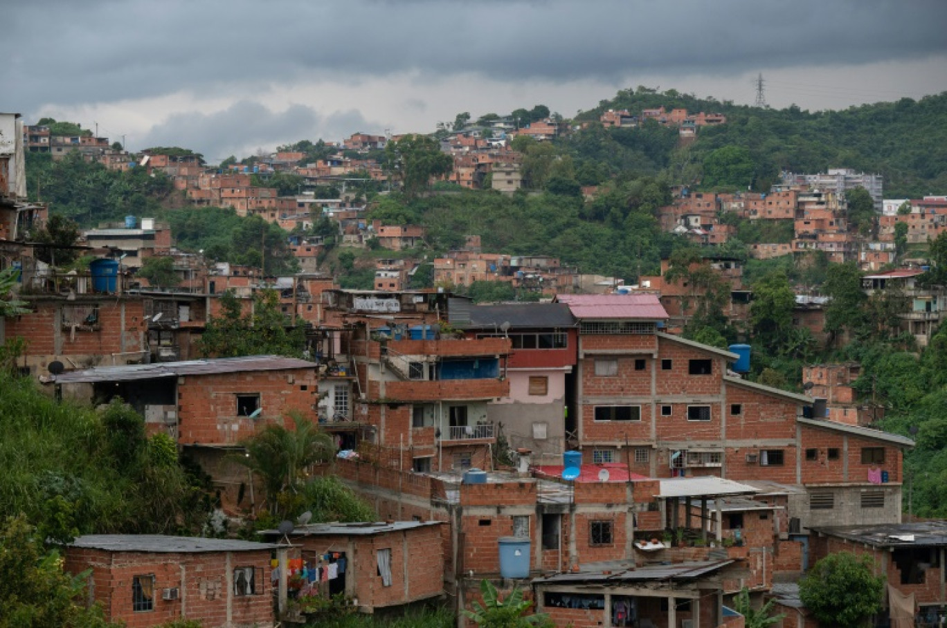 Vue de Las Casitas dans le quartier de La Vega, à Caracas, le 9 août 2023 au Venezuela © Federico PARRA