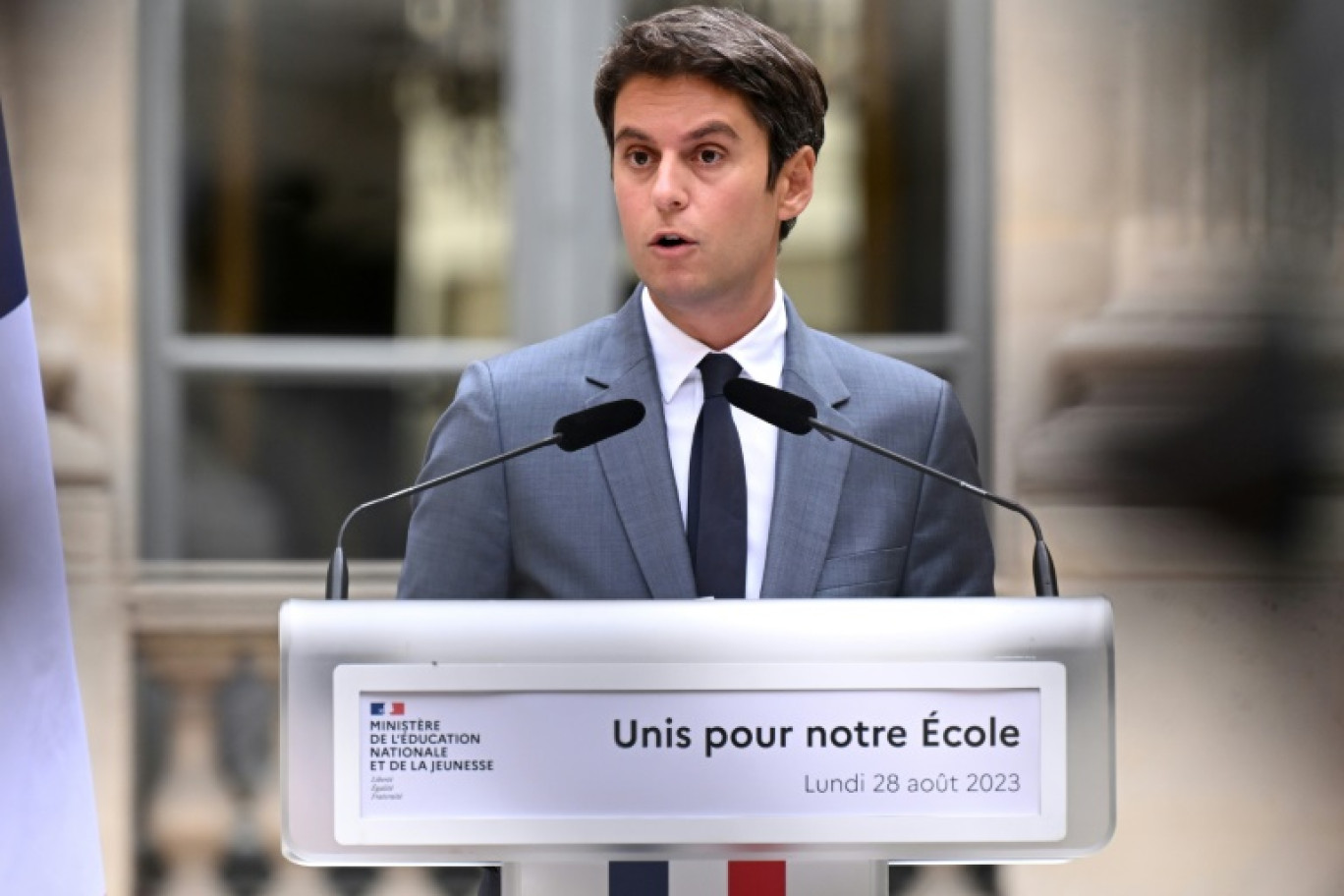 Le ministre de l'Education nationale Gabriel Attal lors d'une conférence de presse, le 28 août 2023 à Paris © Bertrand GUAY