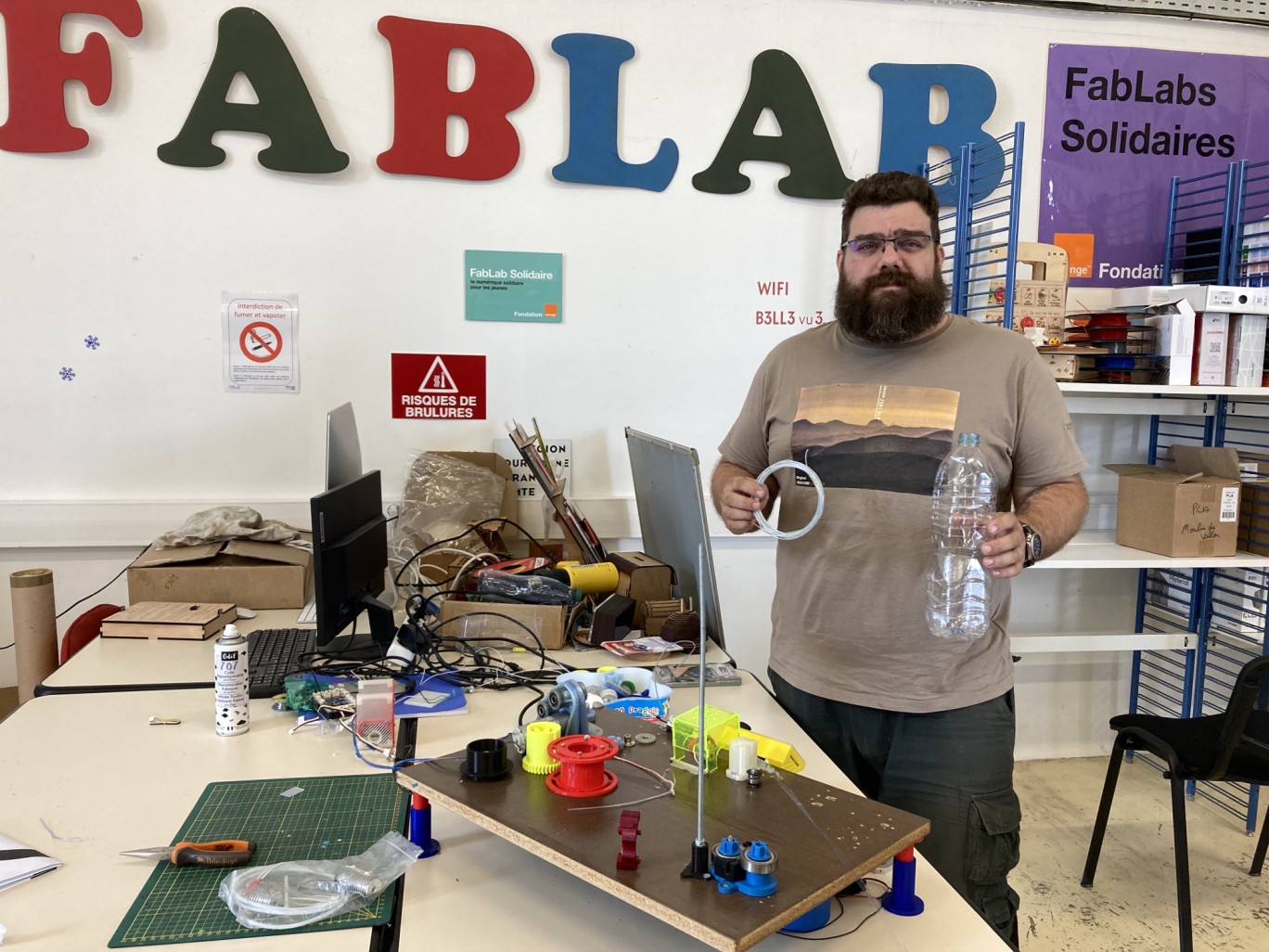 Le Fablab d’Autun s’appuie sur de nombreux équipements pour qu’un large public puisse fabriquer des objets en tout genre. (@ Pôle numérique communauté de communes Grand Autunois Morvan)