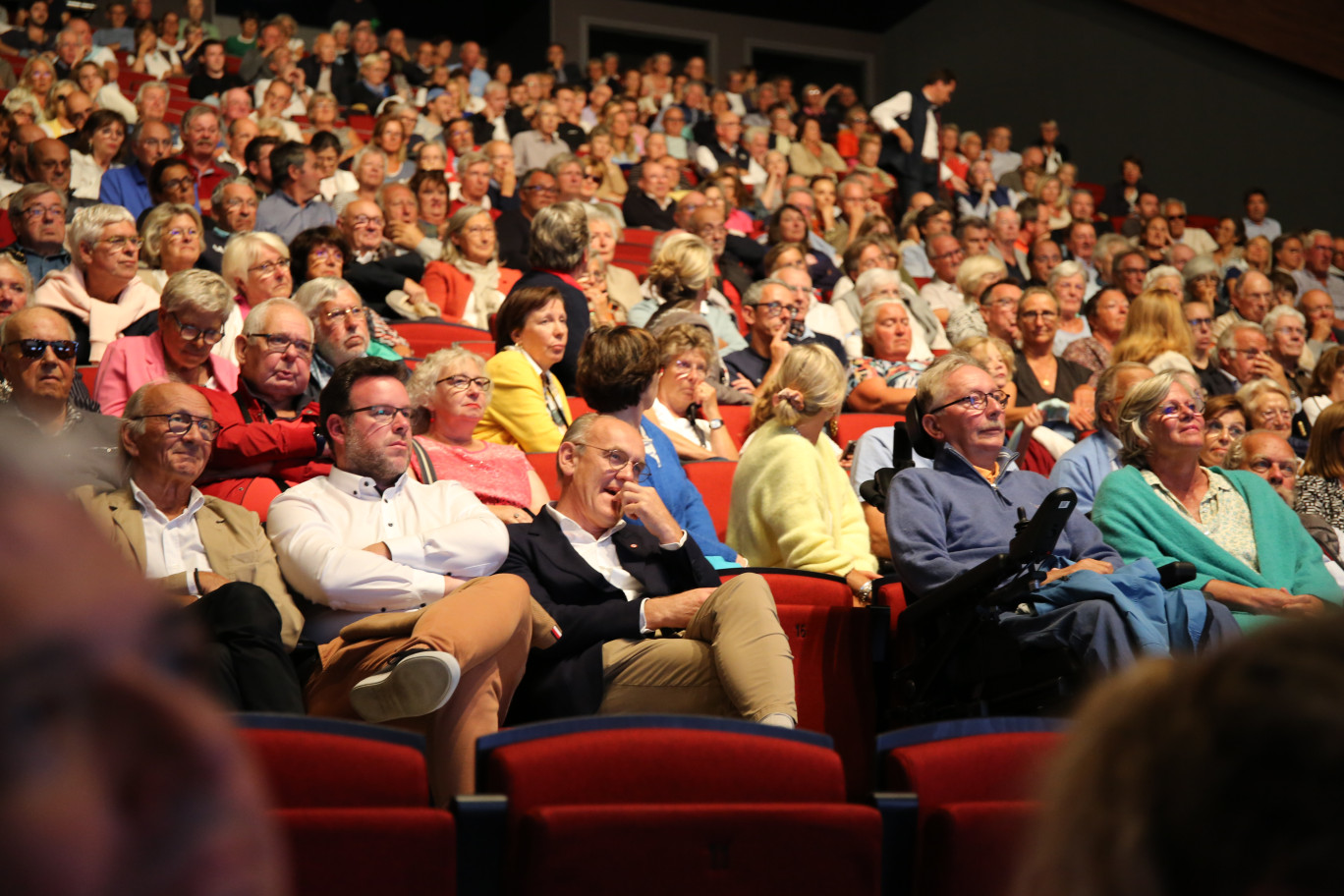 Salle comble au palais des congrès du Touquet pour la première concertation publique relative au projet de réhabilitation du front de mer. © Aletheia Press/M. Railane