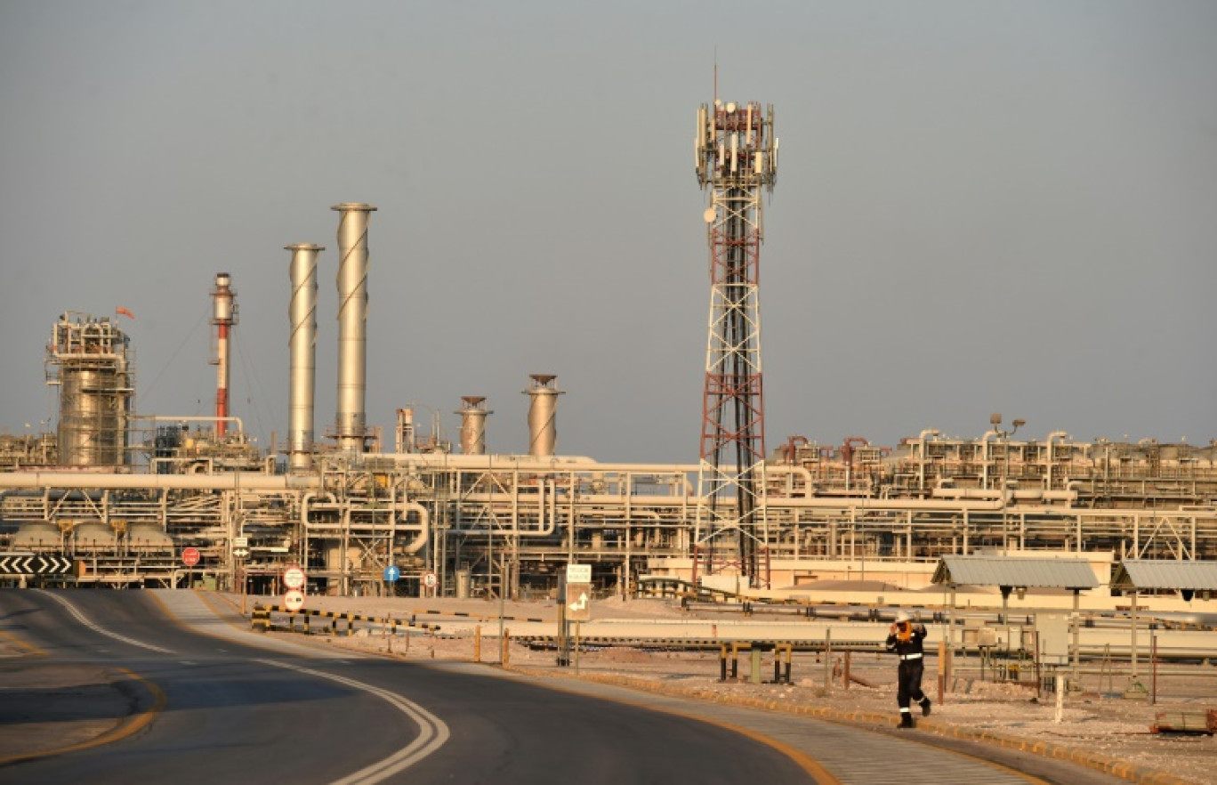 Une raffinerie du Saoudien Aramco à Abqaiq, en Arabie saoudite, le 20 septembre 2019 © Fayez Nureldine