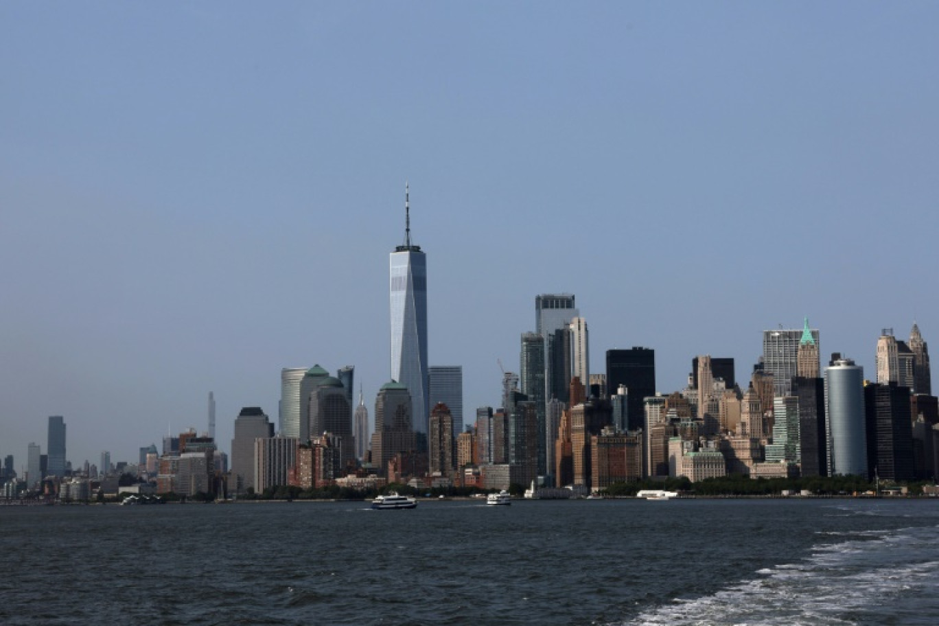 Le quartier de Manhattan vu depuis le ferry desservant Staten Island à New York, le 23 mai 2023 © SPENCER PLATT