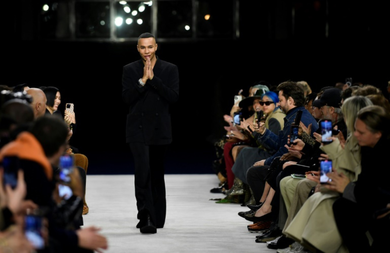 Olivier Rousteing après la présentation de la collection femme autome-hiver 2023-24 de Balmain, à Paris le 1er mars 2023 © JULIEN DE ROSA