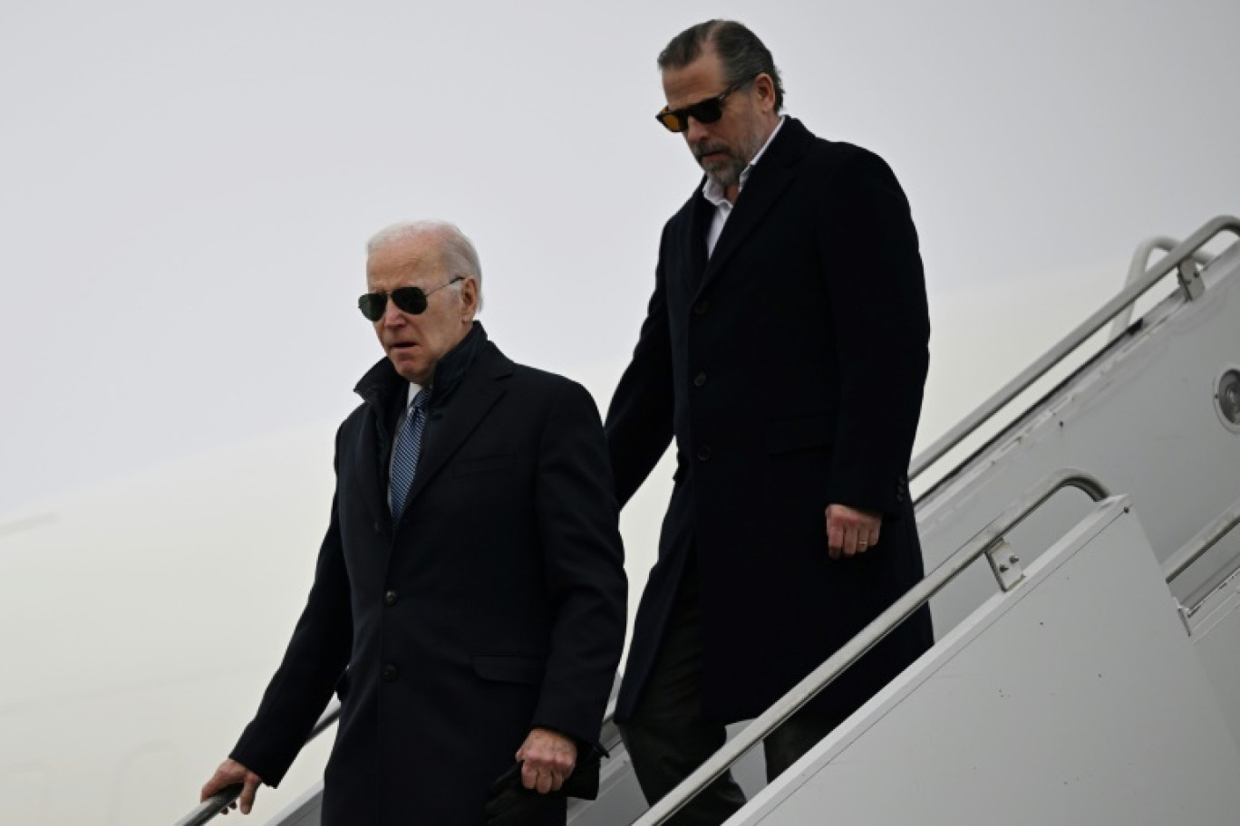 Le président américain Joe Biden, et son fils Hunter, à Syracuse, dans l'Etat de New York, le 4 février 2023 © ANDREW CABALLERO-REYNOLDS