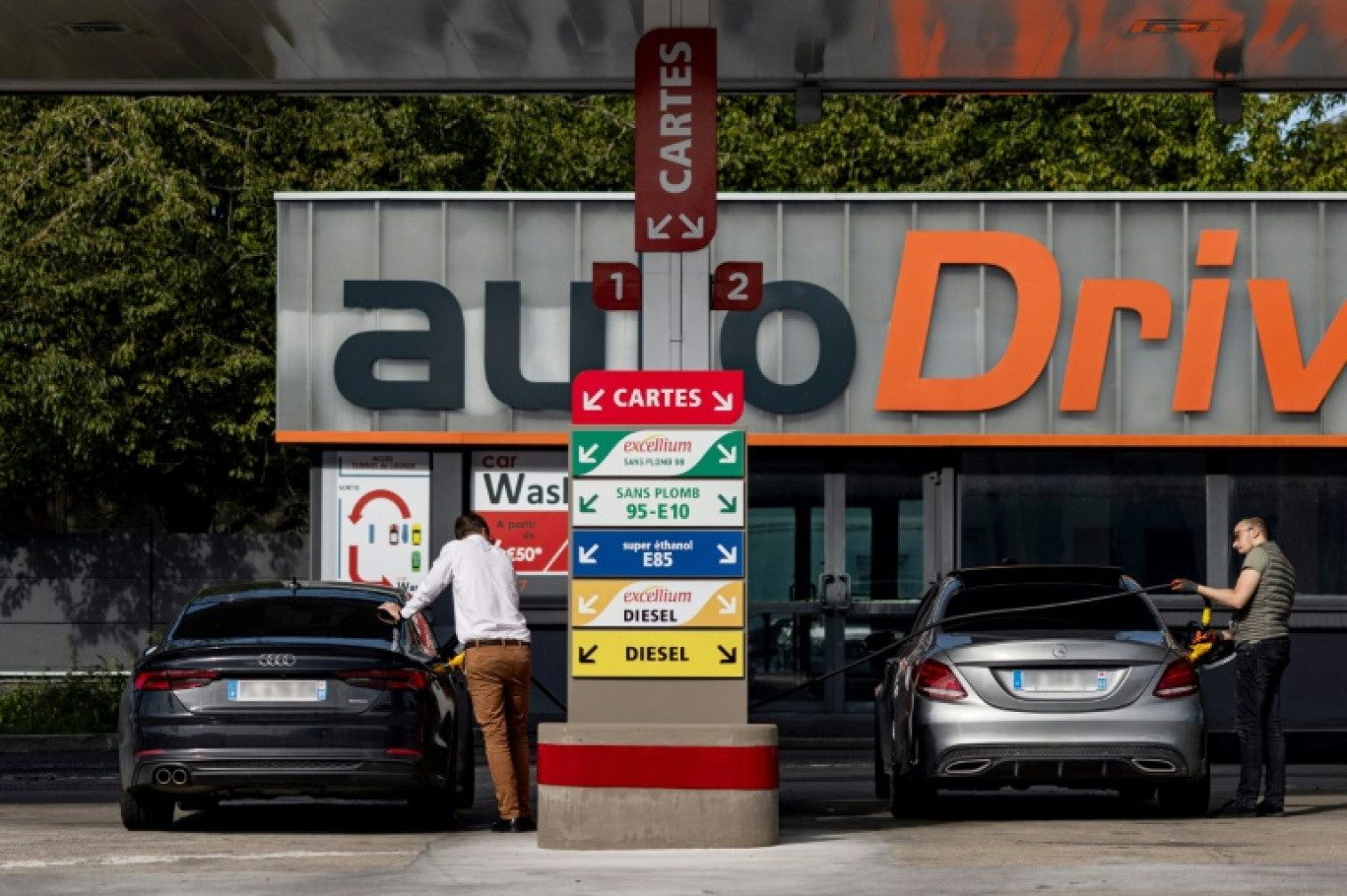 Une station-service à Faches-Thumesnil, près de Lille, le 10 août 2023 © Sameer Al-DOUMY