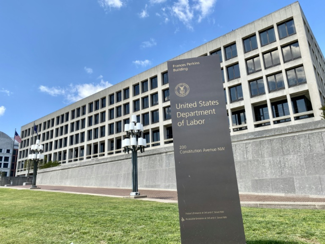 Le Département américain du Travail, le 15 avril 2020 à Washington © Daniel SLIM