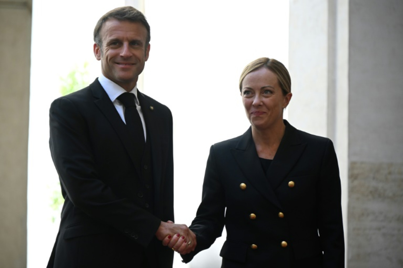 Le président français Emmanuel Macron et la Première ministre italienne Giorgia Meloni avant une réunion au Palazzo Chigi à Rome, le 26 septembre 2023. © Filippo MONTEFORTE