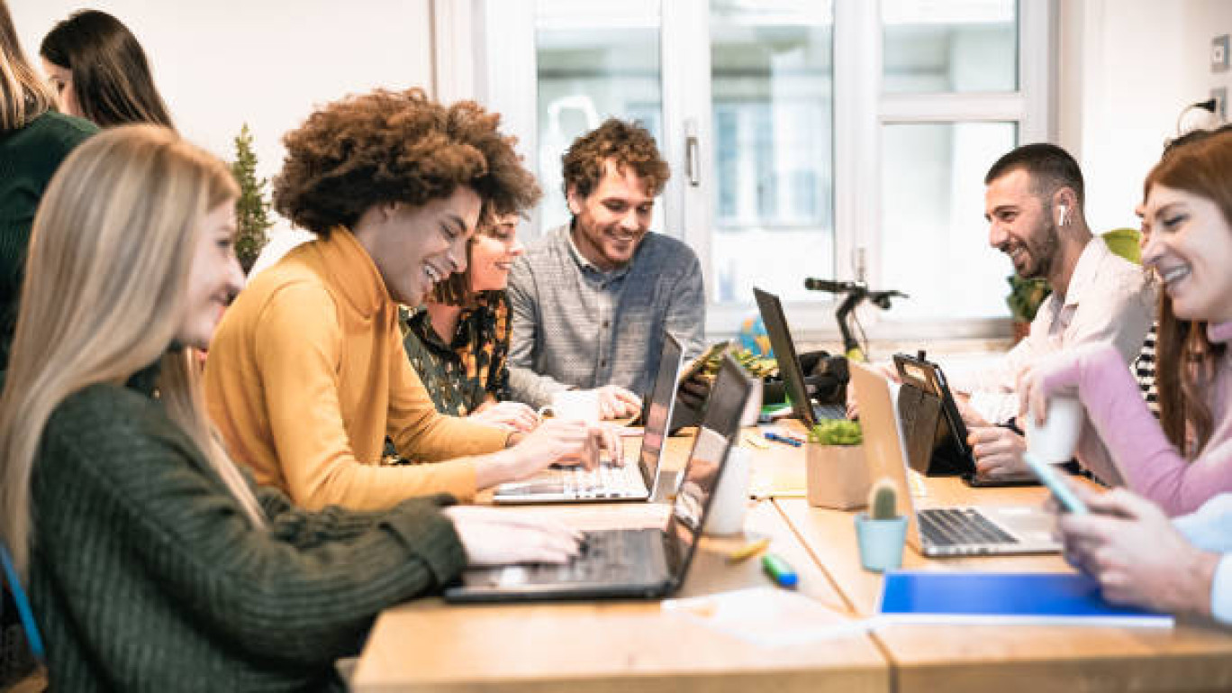 Accentuer le culture de la création d'entreprise chez les jeunes. 