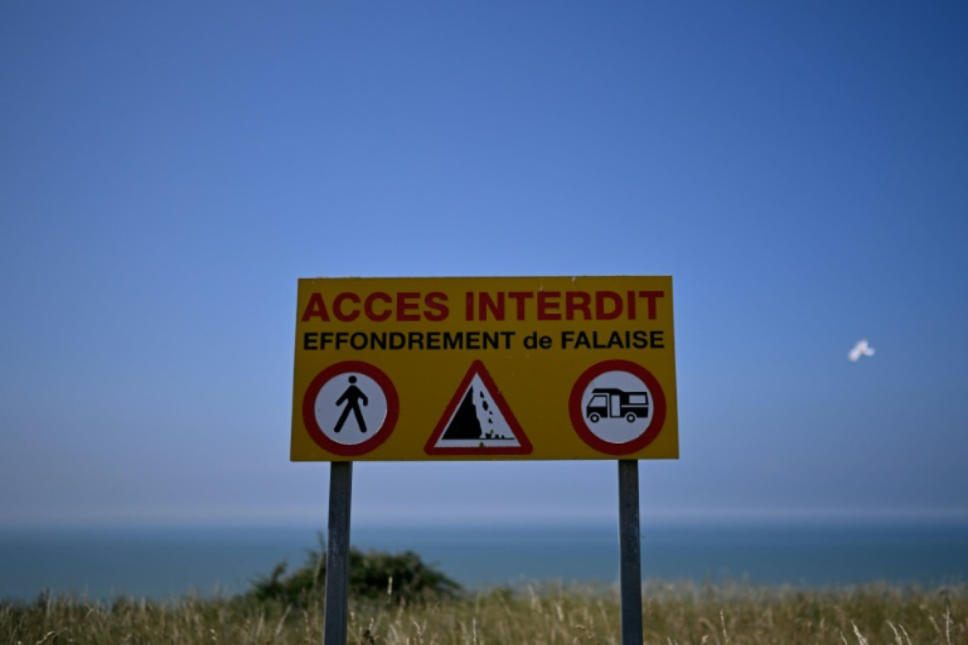 Suite à un accident, des propriétaires de terrains interdisent l'accès à certaines falaises, alarmant les grimpeurs et alimentant le débat sur l'accès aux espaces naturels © DAMIEN MEYER