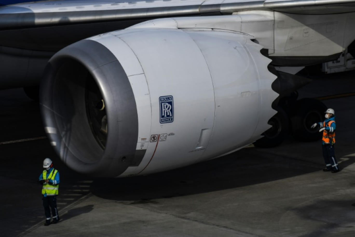 Le groupe industriel britannique Rolls-Royce, spécialisé dans les moteurs d'avion, va supprimer jusqu'à 2.500 emplois dans le monde pour diminuer ses coûts © CHARLY TRIBALLEAU