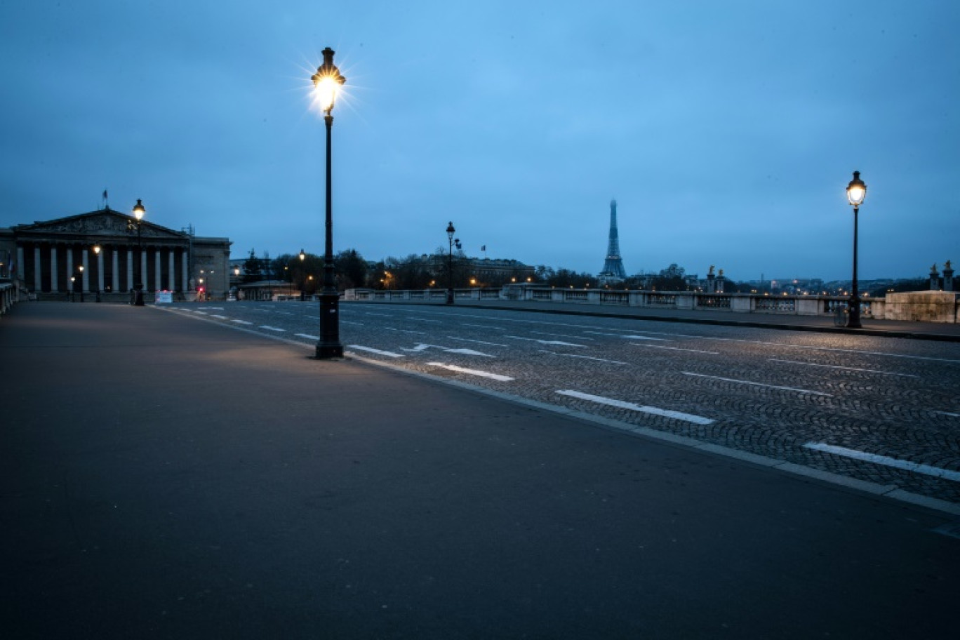 Le passage à l'heure d'hiver, dans la nuit de samedi à dimanche répond depuis la crise énergétique de l'hiver dernier à la nécessité de réduire la consommation d'électricité, en particulier pour les collectivités locales © JOEL SAGET