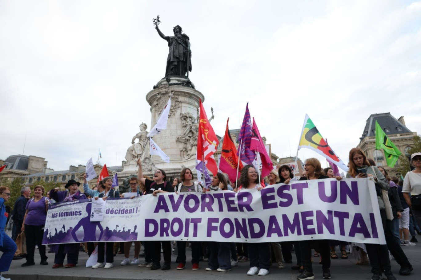 Manifestation à Paris le 28 septembre 2023, à l'occasion de la Journée internationale pour le droit à l'avortement © Thomas SAMSON