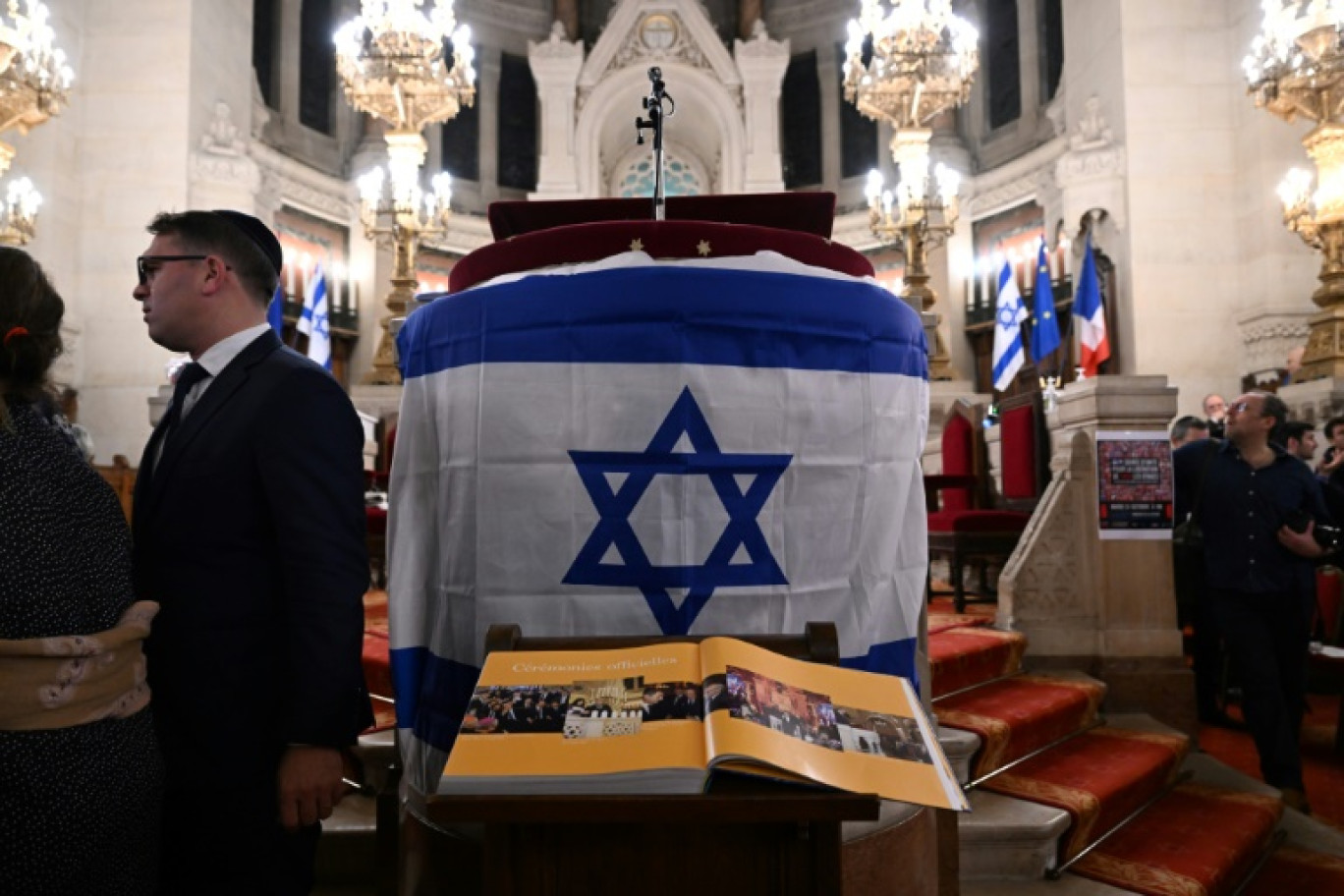 A la Grande synagogue de Paris, pour la soirée de mobilisation autour des familles des otages, le 31 octobre 2023 © Miguel MEDINA