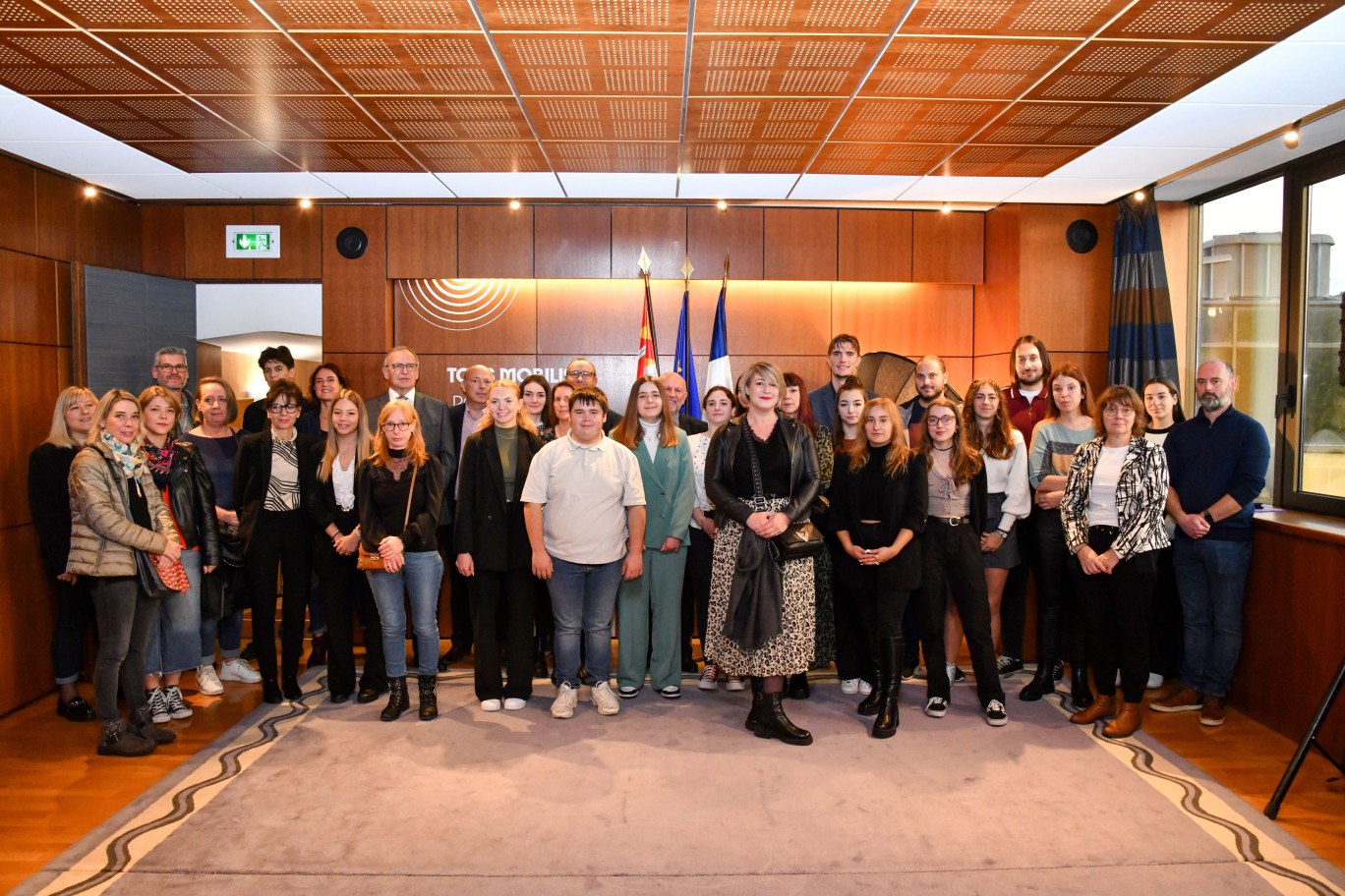 Les apprentis et leurs maîtres d'apprentissage reçus à l'Hôtel du département. © CD 57