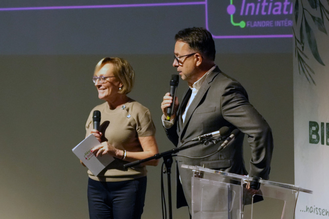 Annick Berrier, présidente de la société Soflacobat et présidente de l’association Initiative Flandre Intérieure, et Olivier Talbert,  dirigeant du Business Club O².