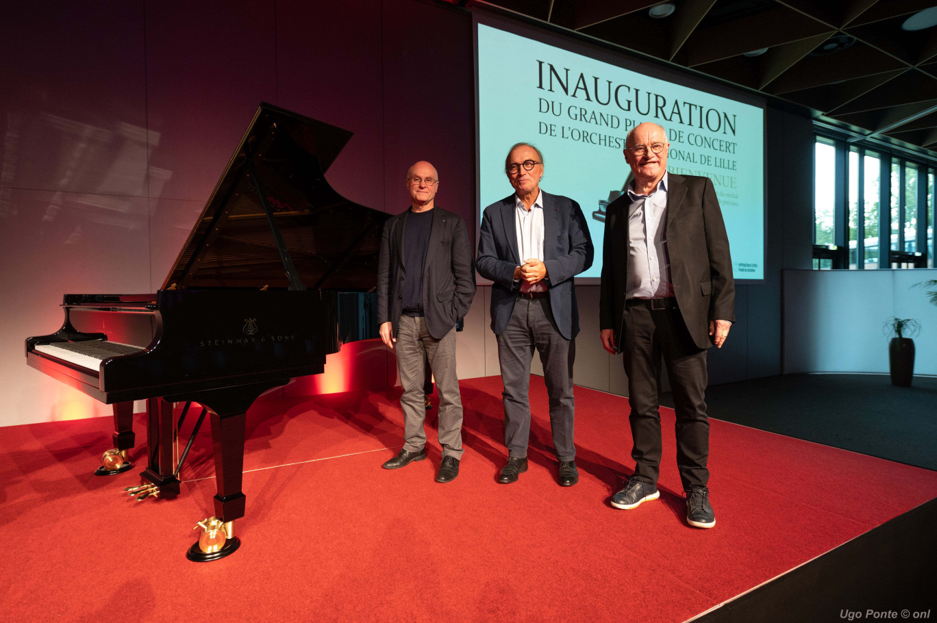 François Bou, directeur général de l'ONL, Jean-Pierre Letartre, président d'Entreprises et Cités et Patrick Bougament, président Les Etoiles du Piano. © Ugo Ponte - ONL