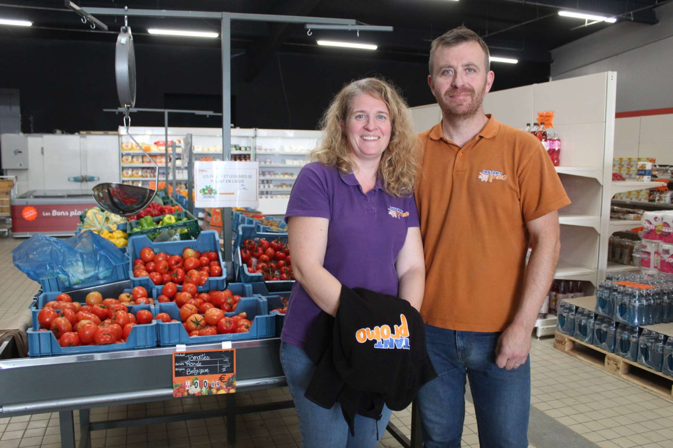 Liza et Dominique Grandjean ont ouvert deux magasins de déstockage alimentaire en indépendant à Soissons et Charmes.