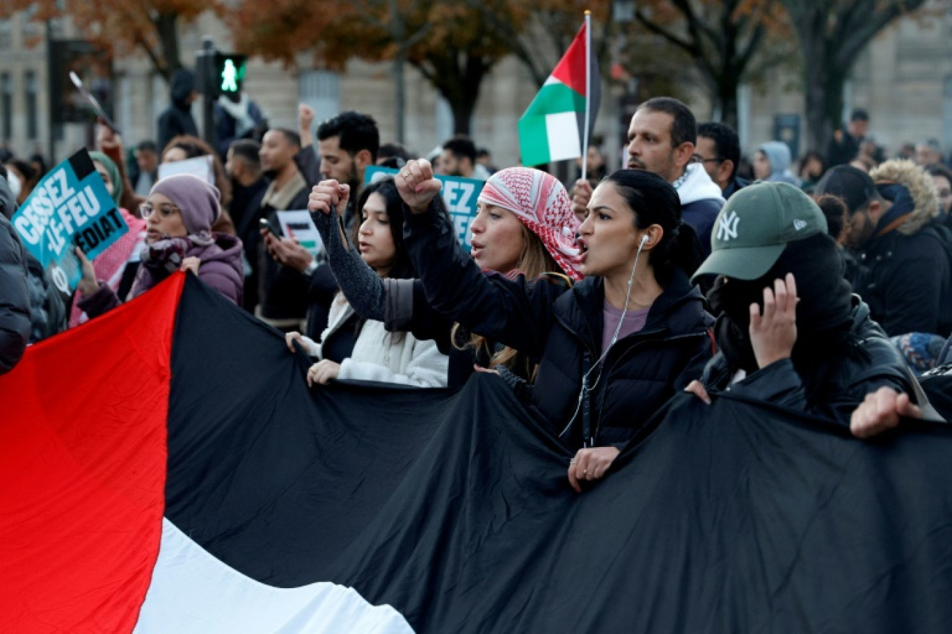 Rassemblement de soutien au peuple palestinien, le 4 novembre 2023 à Paris © Geoffroy VAN DER HASSELT