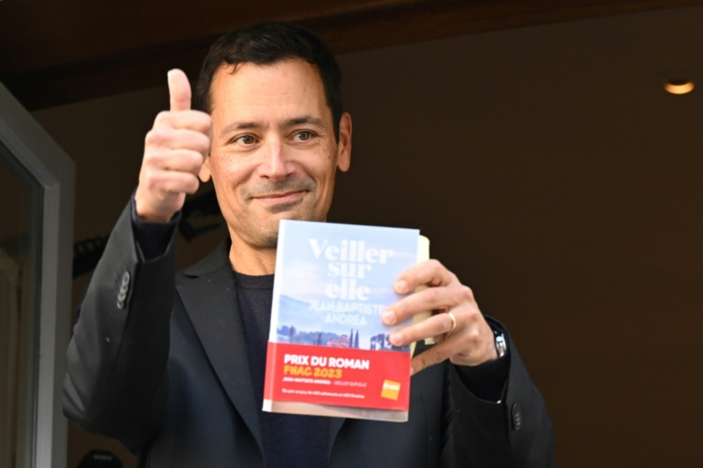 L'écrivain Jean-Baptiste Andrea, lauréat du prix Goncourt, le 7 novembre 2023 à Paris © Bertrand GUAY