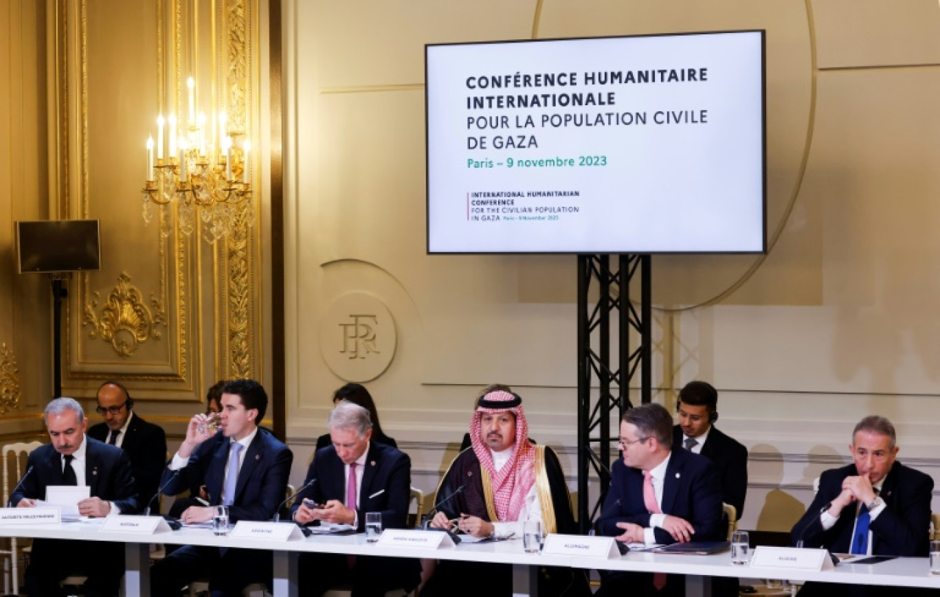 Le ministre égyptien des Affaires étrangères Sameh Shoudry arrive à l'Elysée pour participer à la "conférence humanitaire" sur Gaza, le 9 novembre 2023 à Paris © Ludovic MARIN